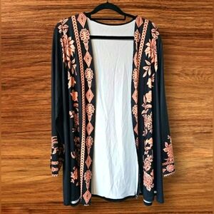 Western Boutique Black & Brown Tooled Leather-look Longsleeve Kimono Cover Up